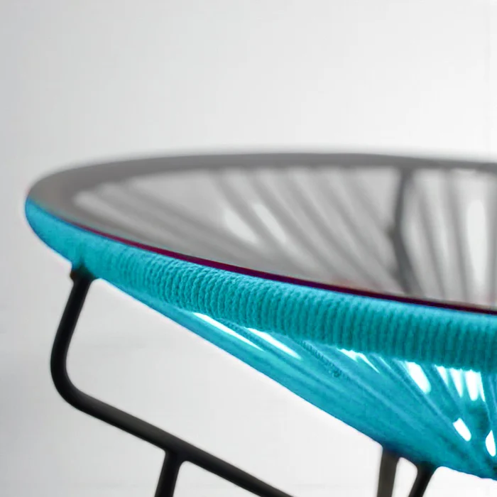 Table-basse-ronde-turquoise-chic