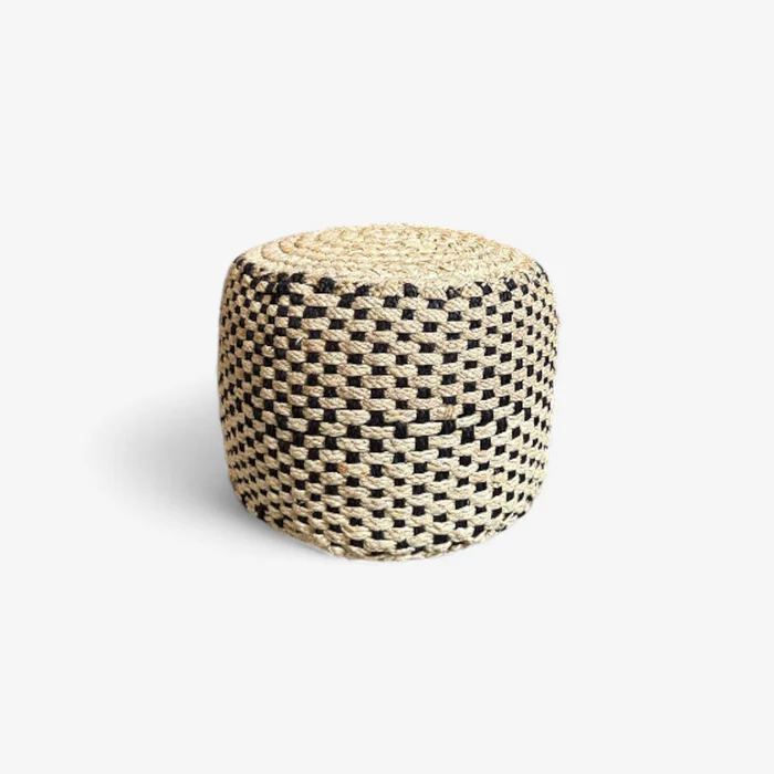 pouf-en-fibres-naturelles-fait-main-amboha